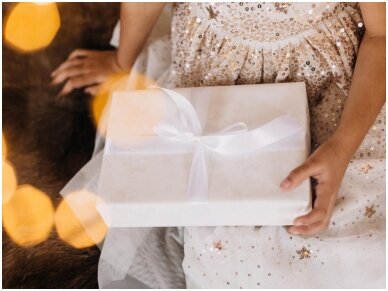 Vestuvių dovanų gidas: kiek išleisti ir kaip išsirinkti tobulą dovaną